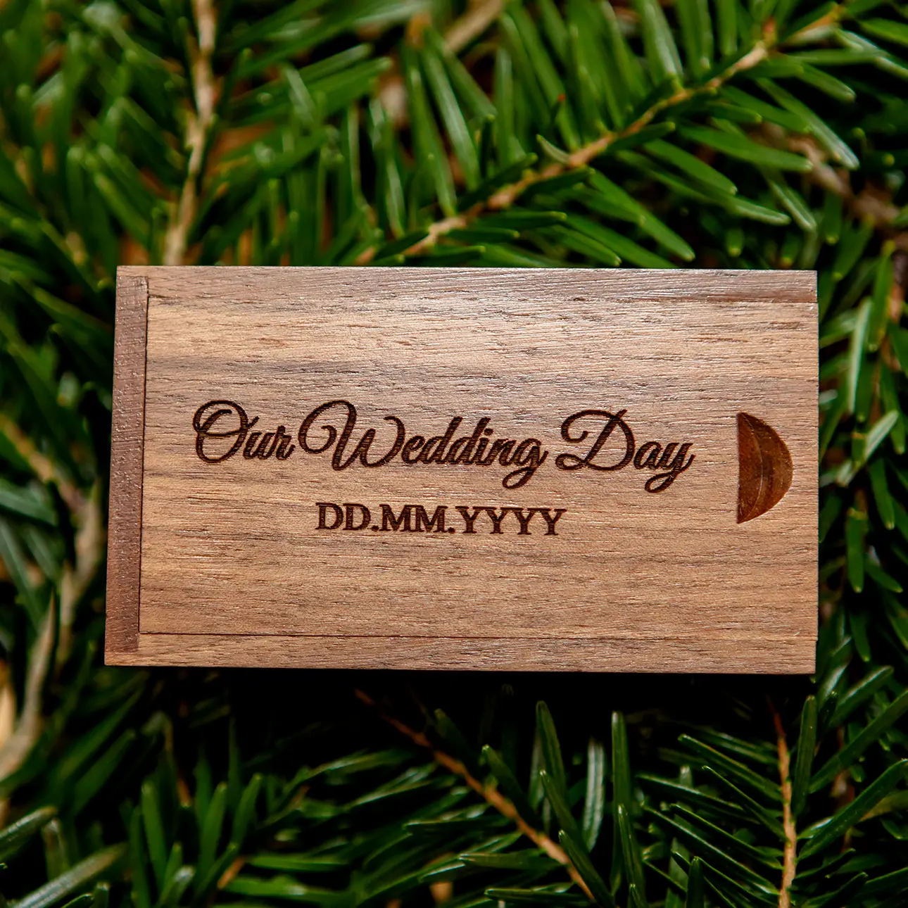 Mini personalised box with Dual USB (A & C)